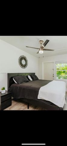 6865 Bay Dr 7, Miami Beach, FL 33141