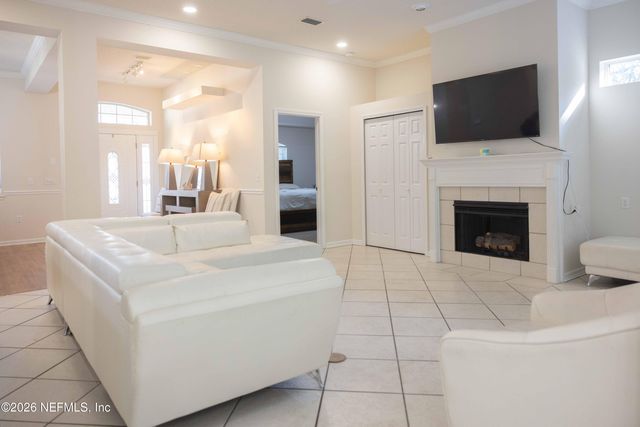 9606 MELVINA Road, Jacksonville, FL 32257