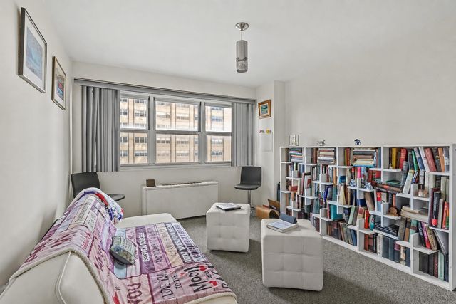 6636 Yellowstone Blvd Apt 14B, New York City, NY 11375