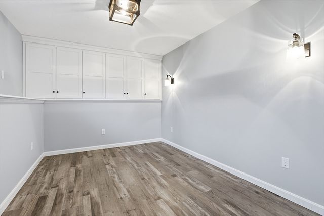 56 Sherwood Hill Dr, Holden, MA 01520