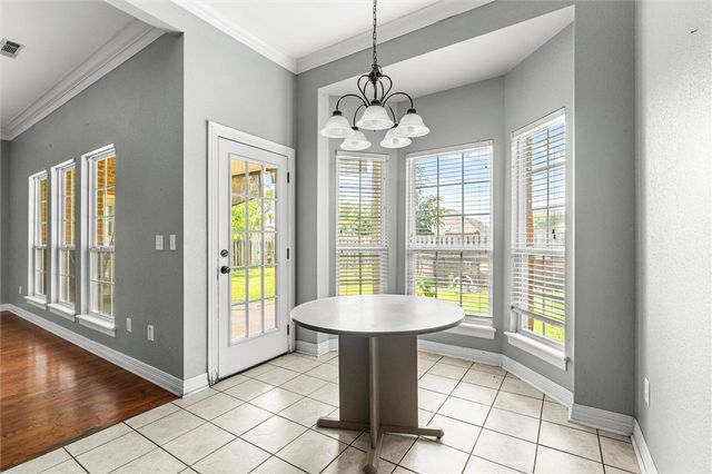 989 Lexington Circle, Springdale, AR 72762