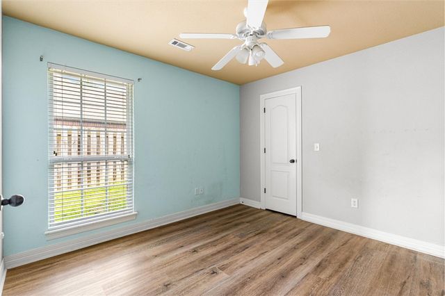 989 Lexington Circle, Springdale, AR 72762