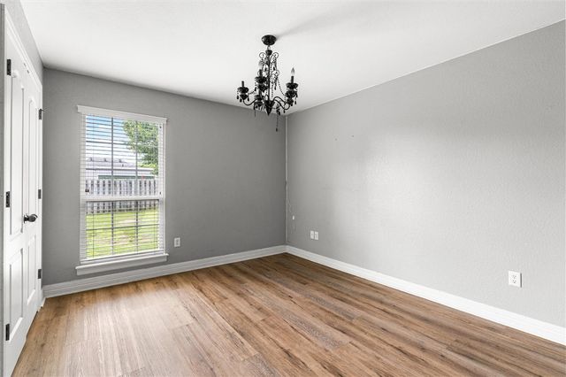 989 Lexington Circle, Springdale, AR 72762