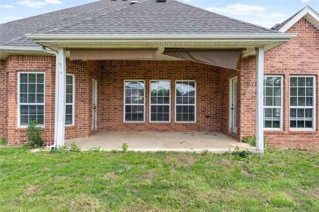 989 Lexington Circle, Springdale, AR 72762