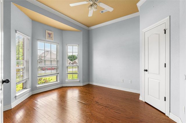 989 Lexington Circle, Springdale, AR 72762