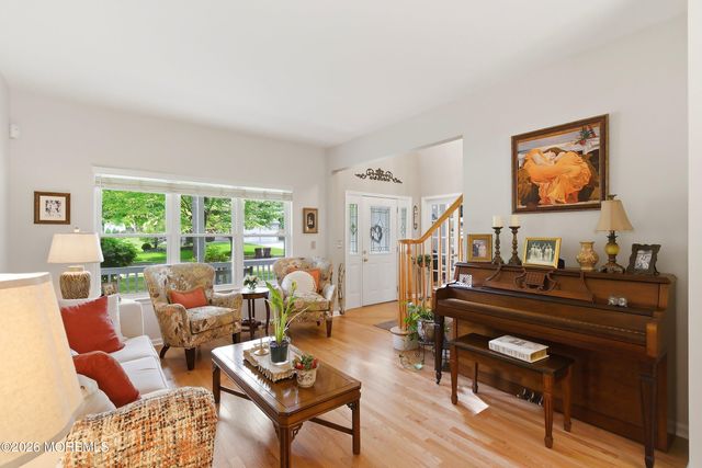 8 Country Woods Lane, Pine Beach, NJ 08741