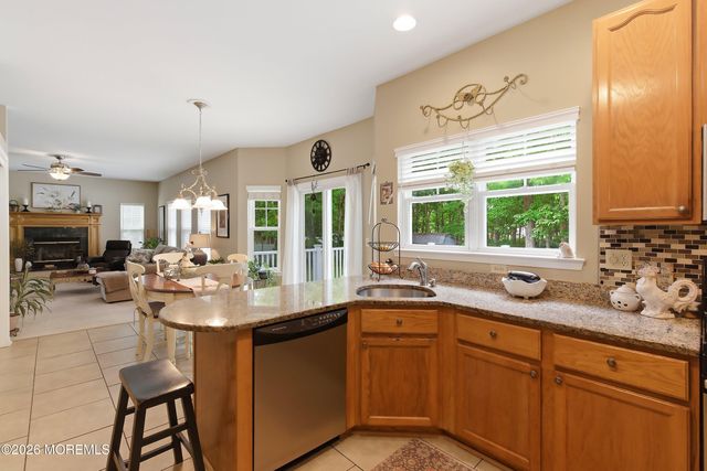 8 Country Woods Lane, Pine Beach, NJ 08741