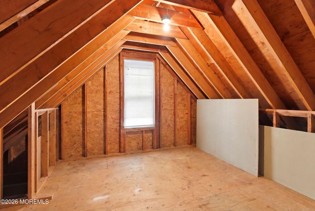 8 Country Woods Lane, Pine Beach, NJ 08741