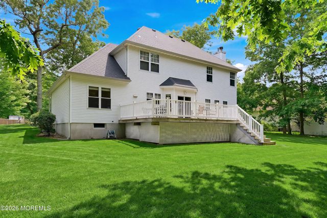 8 Country Woods Lane, Pine Beach, NJ 08741