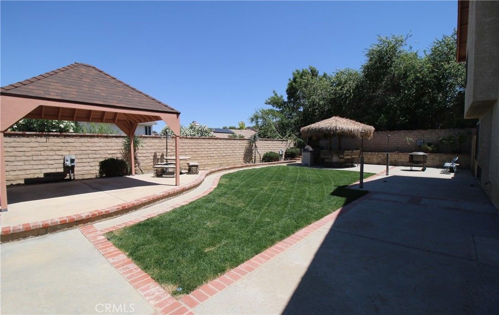 Image 2 of property listing at 37740 Mountainside Drive, Palmdale, CA 93550