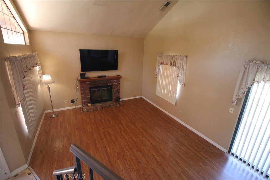 Image 8 of property listing at 37740 Mountainside Drive, Palmdale, CA 93550