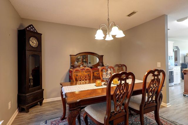 1014 Jeulia Saunders Road, Slocomb, AL 36375