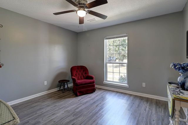 1014 Jeulia Saunders Road, Slocomb, AL 36375