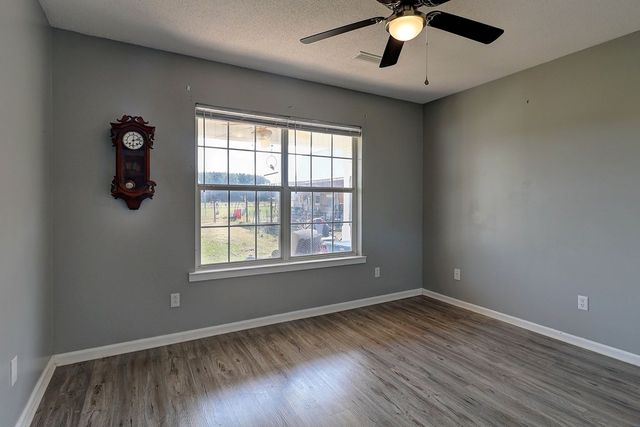 1014 Jeulia Saunders Road, Slocomb, AL 36375