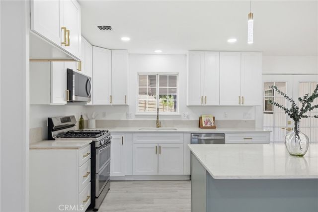 21009 Brentwood, Tehachapi, CA 93561