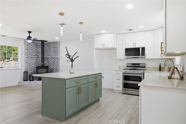 21009 Brentwood, Tehachapi, CA 93561