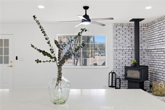 21009 Brentwood, Tehachapi, CA 93561