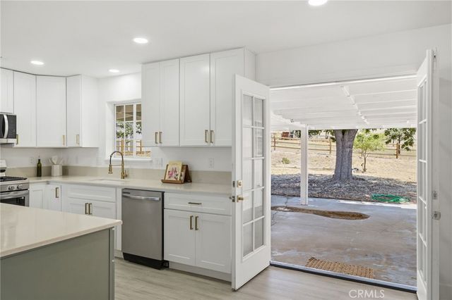 21009 Brentwood, Tehachapi, CA 93561