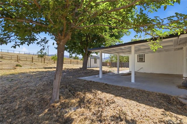 21009 Brentwood, Tehachapi, CA 93561