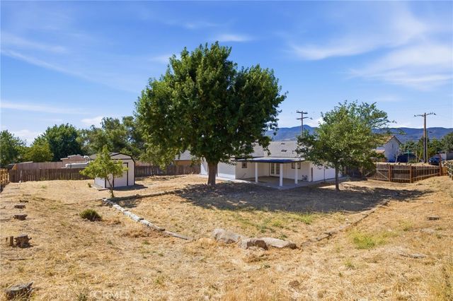 21009 Brentwood, Tehachapi, CA 93561