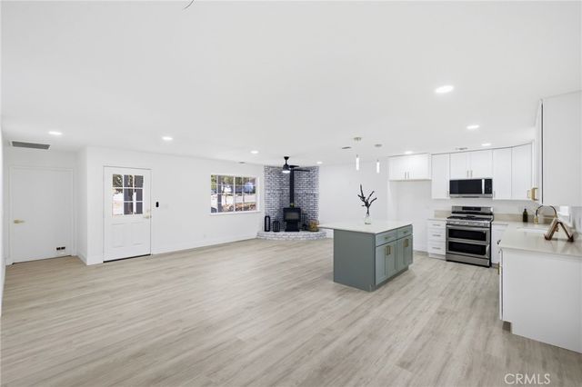 21009 Brentwood, Tehachapi, CA 93561