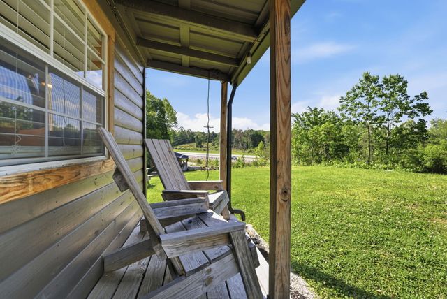 8086, 8222, 8225 Hwy 15, Pine Ridge, KY 41360