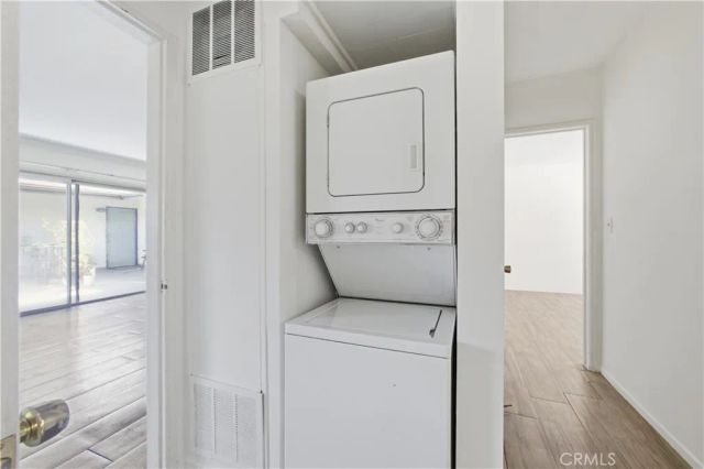 5168 Yarmouth Ave 16, Encino, CA 91316