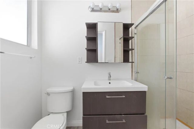 5168 Yarmouth Ave 16, Encino, CA 91316