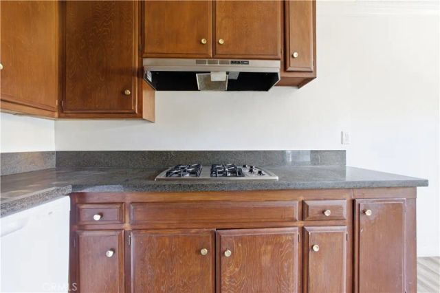 5168 Yarmouth Ave 16, Encino, CA 91316