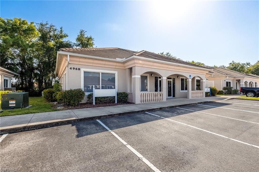 4968 Royal Gulf CIR, FORT MYERS, FL 33966 — photo 3