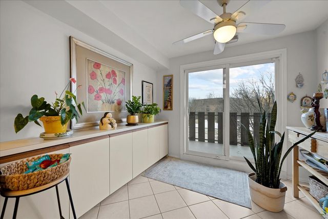 1795 Lake Cook Road 207, Highland Park, IL 60035