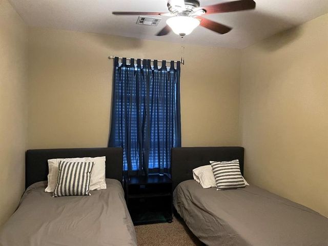 10413 NW 45th Street, Yukon, OK 73099