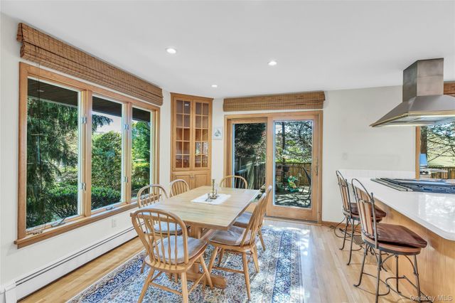 306 Versa Place, Sayville, NY 11782