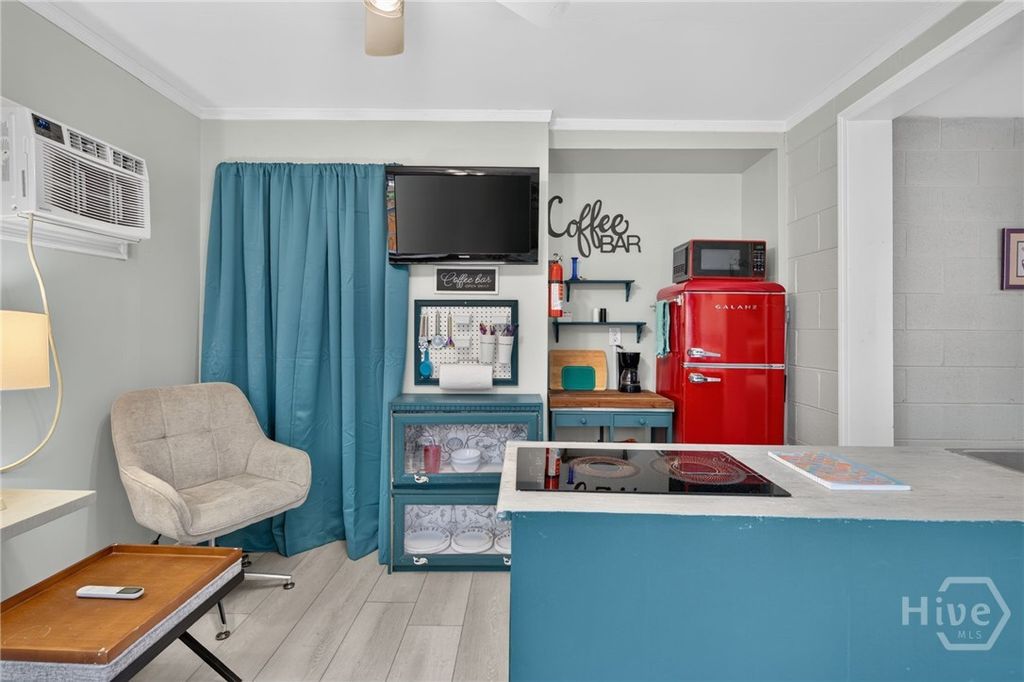Image 36 of property listing at 505 Jones Avenue, Tybee Island, GA 31328