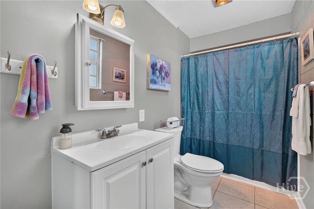 Image 62 of property listing at 505 Jones Avenue, Tybee Island, GA 31328