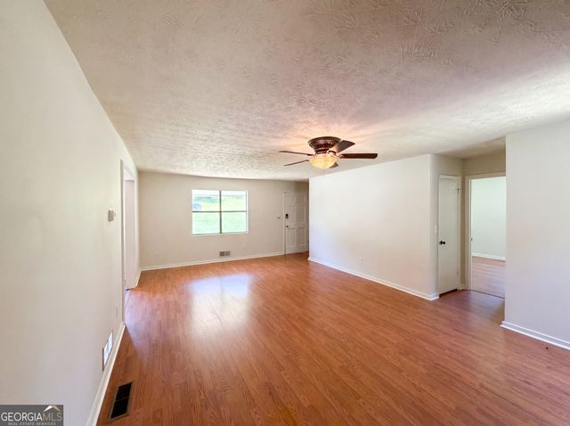 104 Belair Lane, Stockbridge, GA 30281