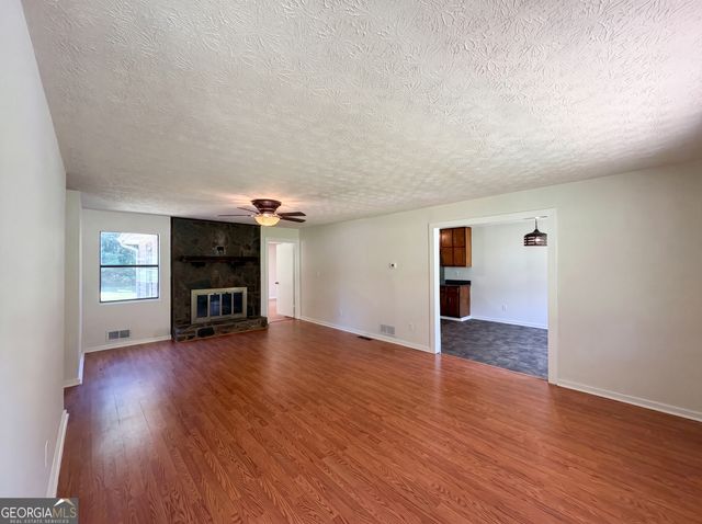 104 Belair Lane, Stockbridge, GA 30281