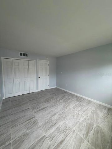 843 SKY LAKE CIRCLE B, Orlando, FL 32809