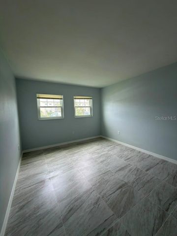 843 SKY LAKE CIRCLE B, Orlando, FL 32809