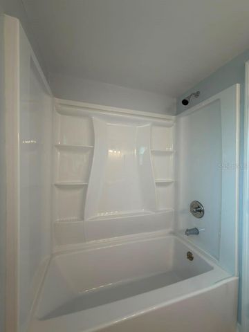 843 SKY LAKE CIRCLE B, Orlando, FL 32809