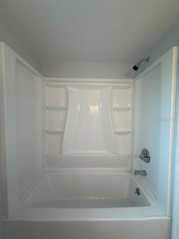 843 SKY LAKE CIRCLE B, Orlando, FL 32809