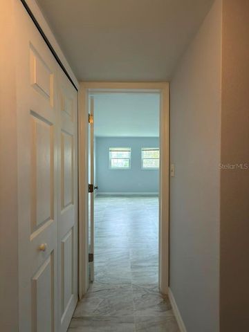 843 SKY LAKE CIRCLE B, Orlando, FL 32809