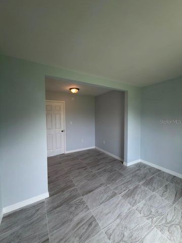 843 SKY LAKE CIRCLE B, Orlando, FL 32809