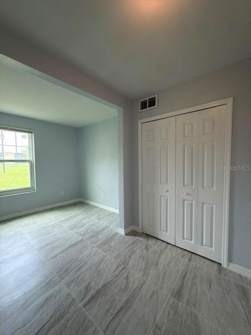 843 SKY LAKE CIRCLE B, Orlando, FL 32809