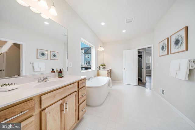 9563 JEFFERSON ST, Manassas, VA 20110