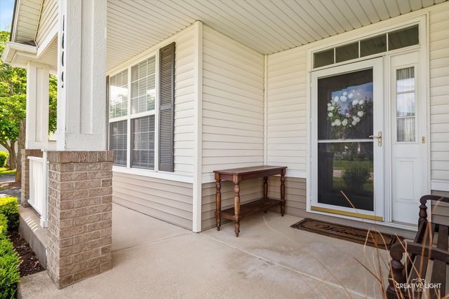 1609 Devonshire Lane, Shorewood, IL 60404