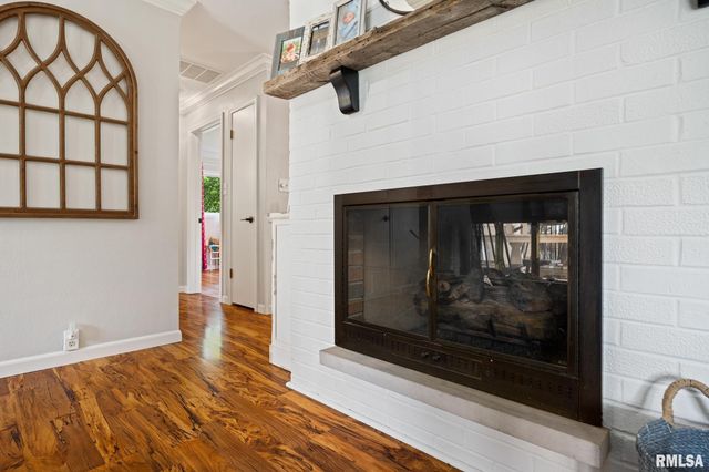 3411 CHARTWELL Street, Peoria, IL 61614