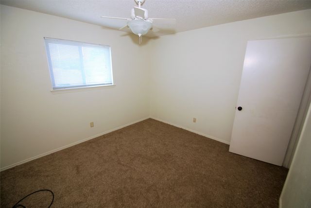 405 Shoreline Drive, Lakewood Village, TX 75068