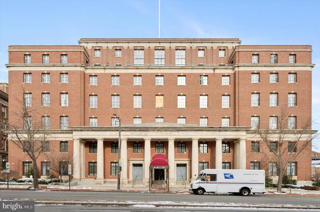 1601-00 SPRING GARDEN ST #205, PHILADELPHIA, PA 19130 — exterior
