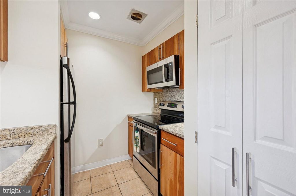 1601-00 SPRING GARDEN ST #205, PHILADELPHIA, PA 19130 — photo 3